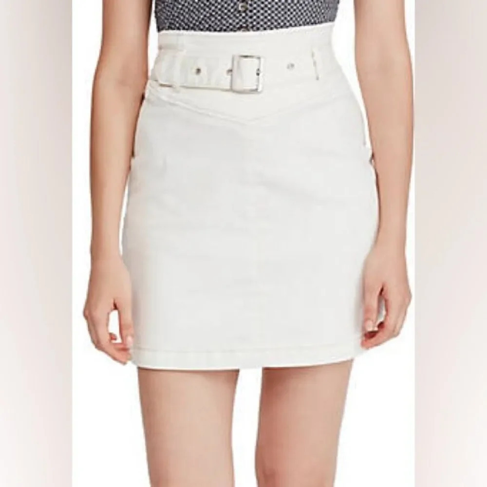 FREE‎ PEOPLE NWOT Livin It Up Pencil Skirt in White